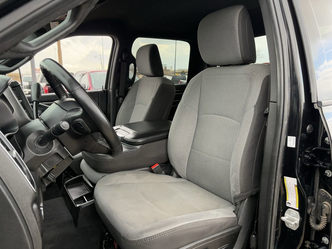 Used 2024 RAM 2500 Big Horn image 27