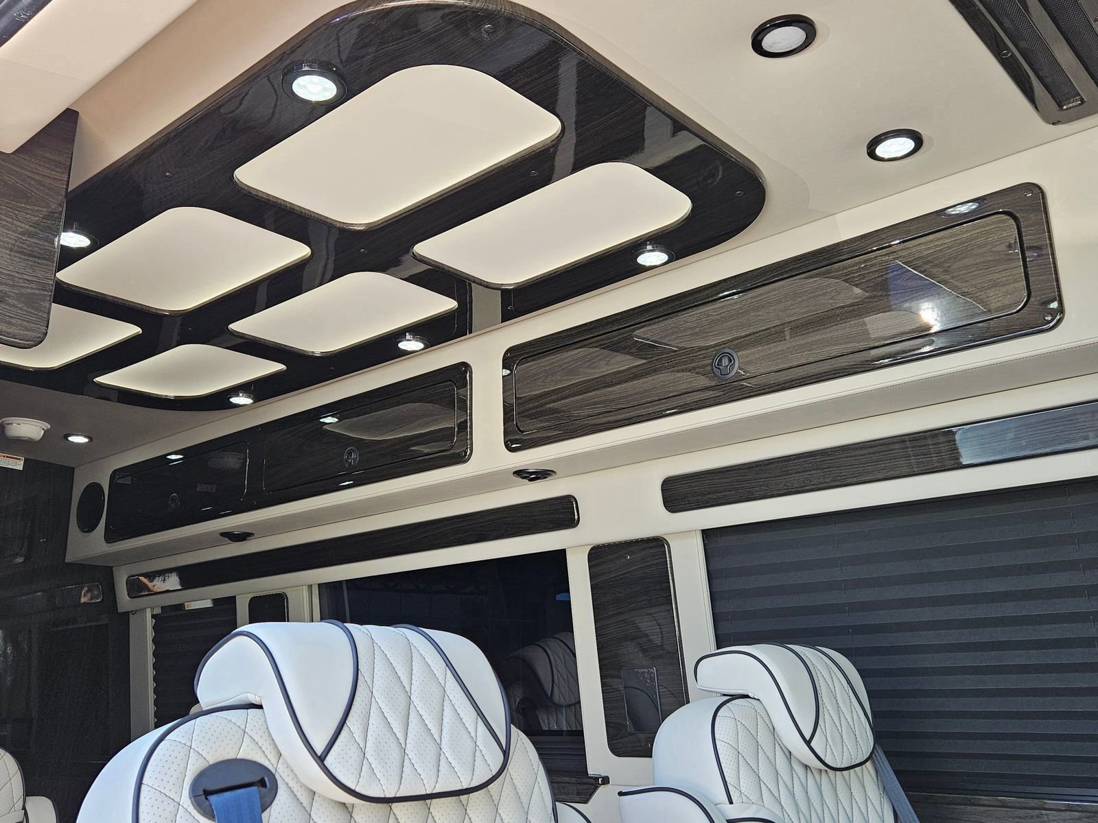 New 2025 Mercedes-Benz Sprinter 3500 image 45