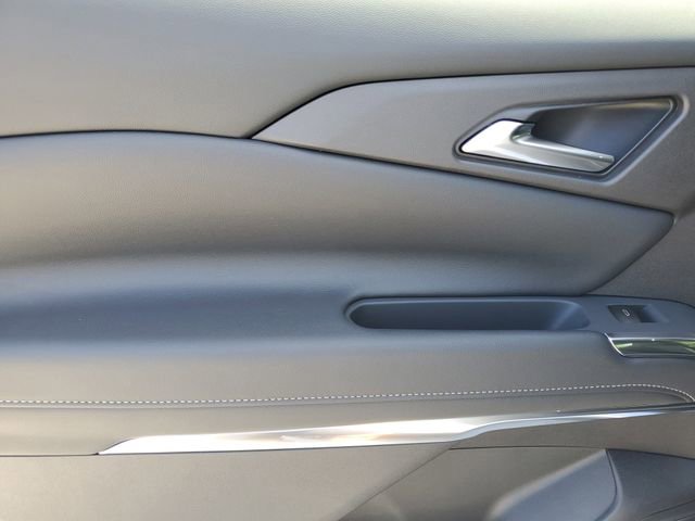 New 2026 Chevrolet Traverse LT image 8