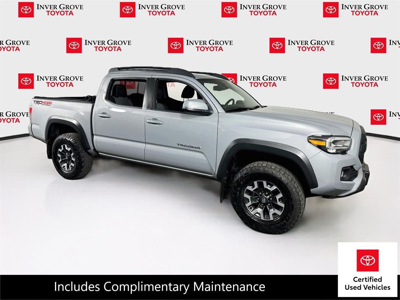 Certified 2021 Toyota Tacoma TRD Off-Road w/ Technology Package AWD/4WD image 3