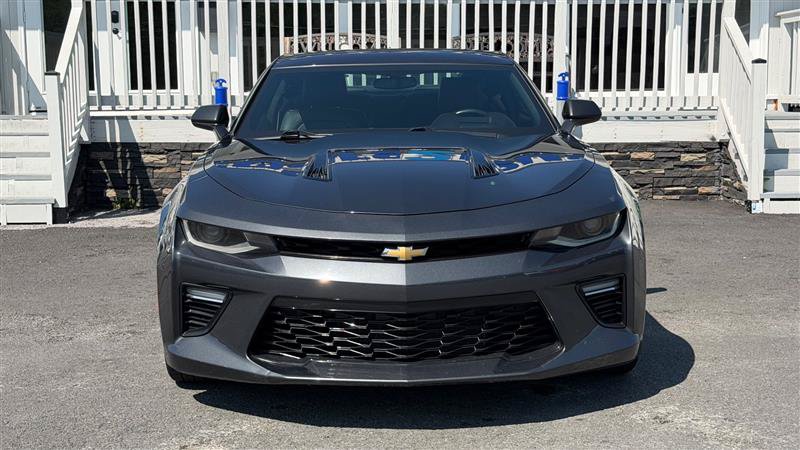 Used 2017 Chevrolet Camaro SS RWD image 10