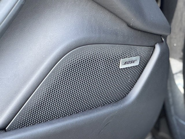 New 2025 Porsche Taycan 4S image 14