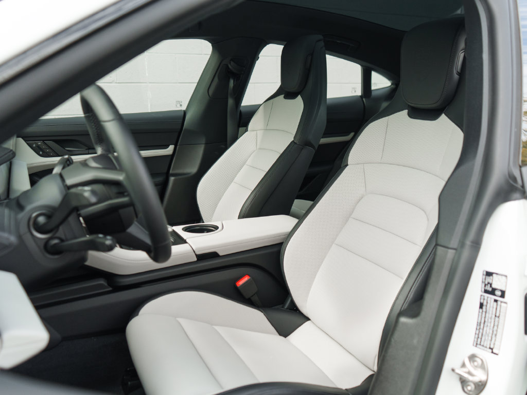 New 2026 Porsche Taycan AWD/4WD image 5