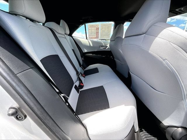 Used 2023 Toyota Corolla SE w/ SE Premium Package FWD image 16