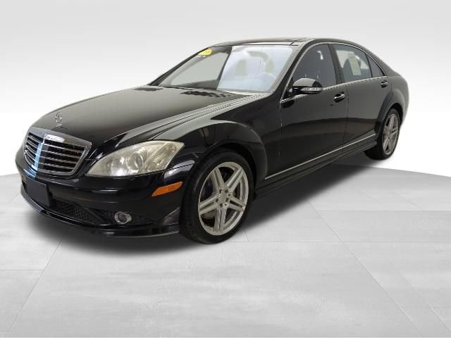 Used 2007 Mercedes-Benz S 550 4MATIC image 1