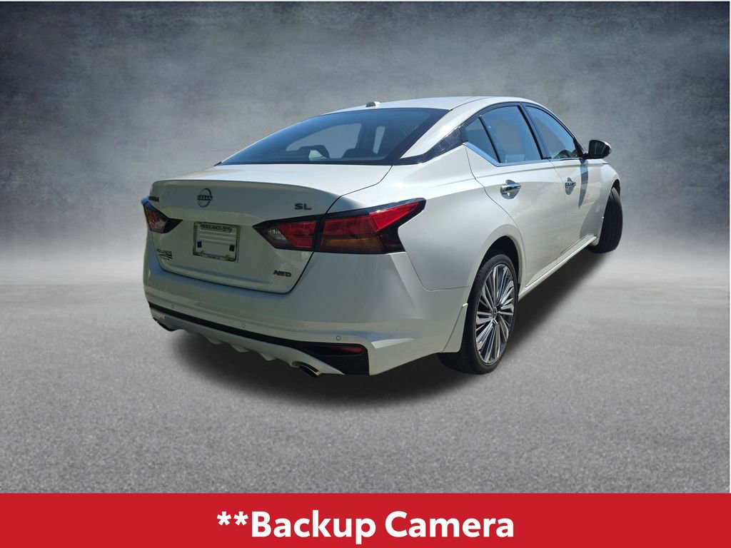 Used 2024 Nissan Altima 2.5 SL AWD/4WD image 4