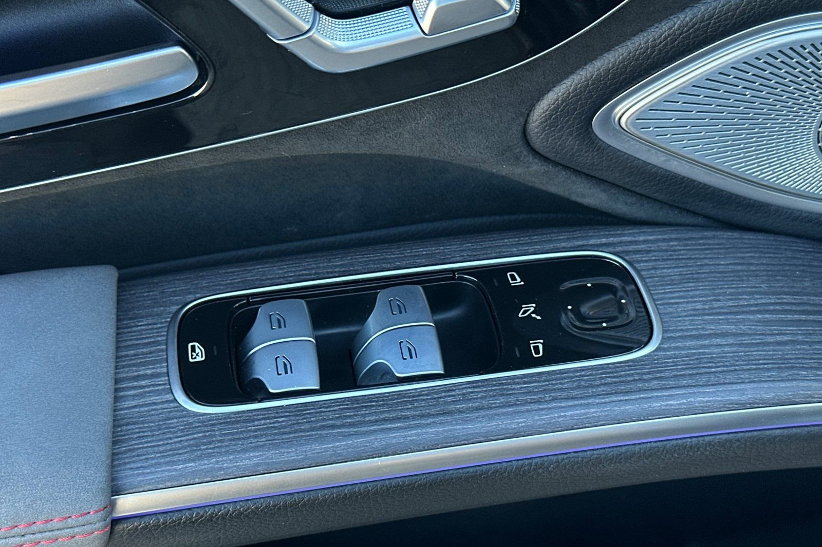 Certified 2023 Mercedes-Benz EQS 580 4MATIC Sedan image 28