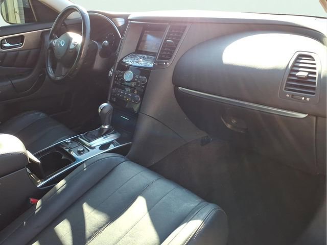 Used 2017 INFINITI QX70 AWD image 23