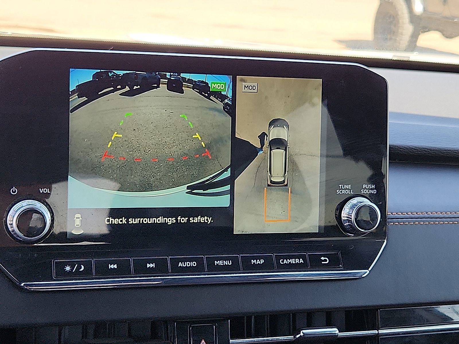 Used 2024 Mitsubishi Outlander SEL image 13