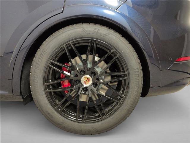 New 2026 Porsche Cayenne S image 10