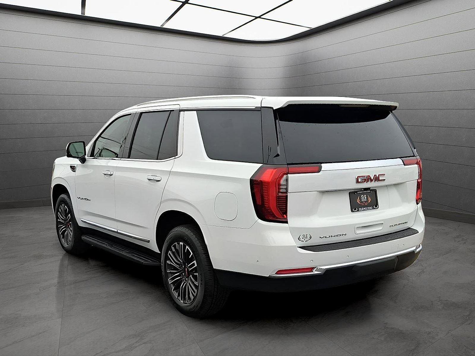 New 2026 GMC Yukon Elevation w/ LPO, Floor Liner Package image 3