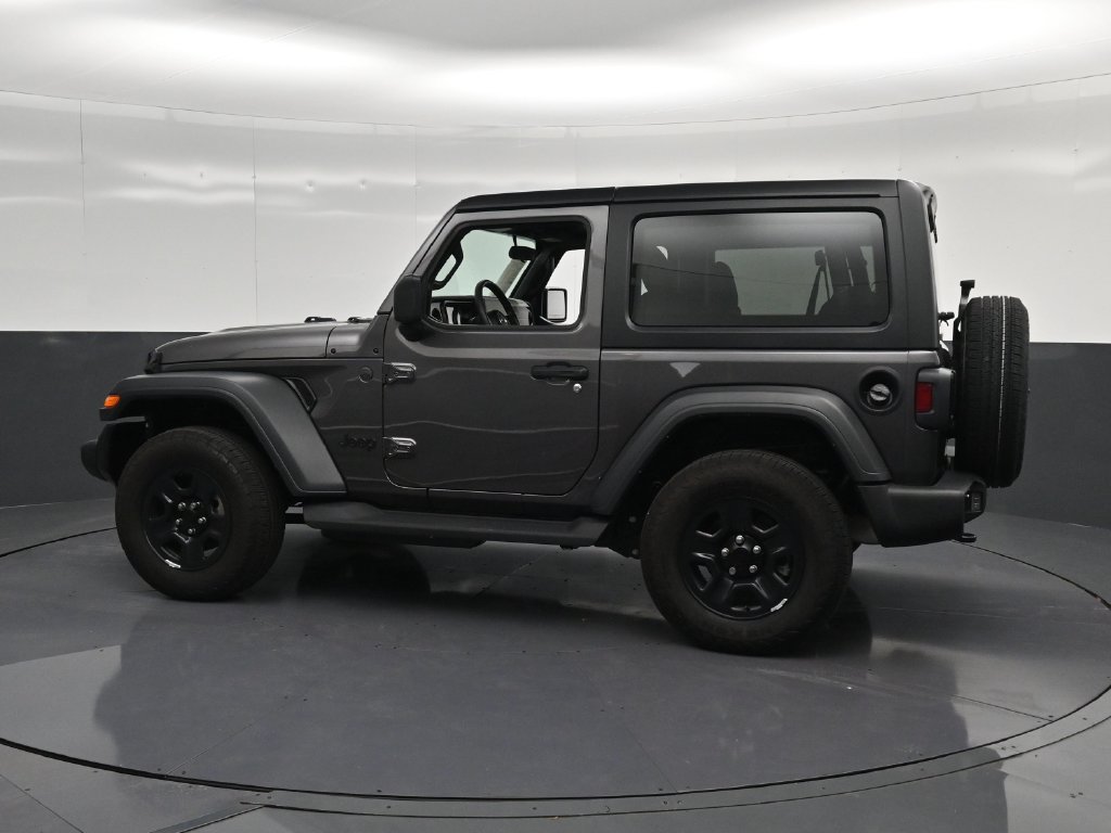 Used 2026 Jeep Wrangler Sport AWD/4WD image 8