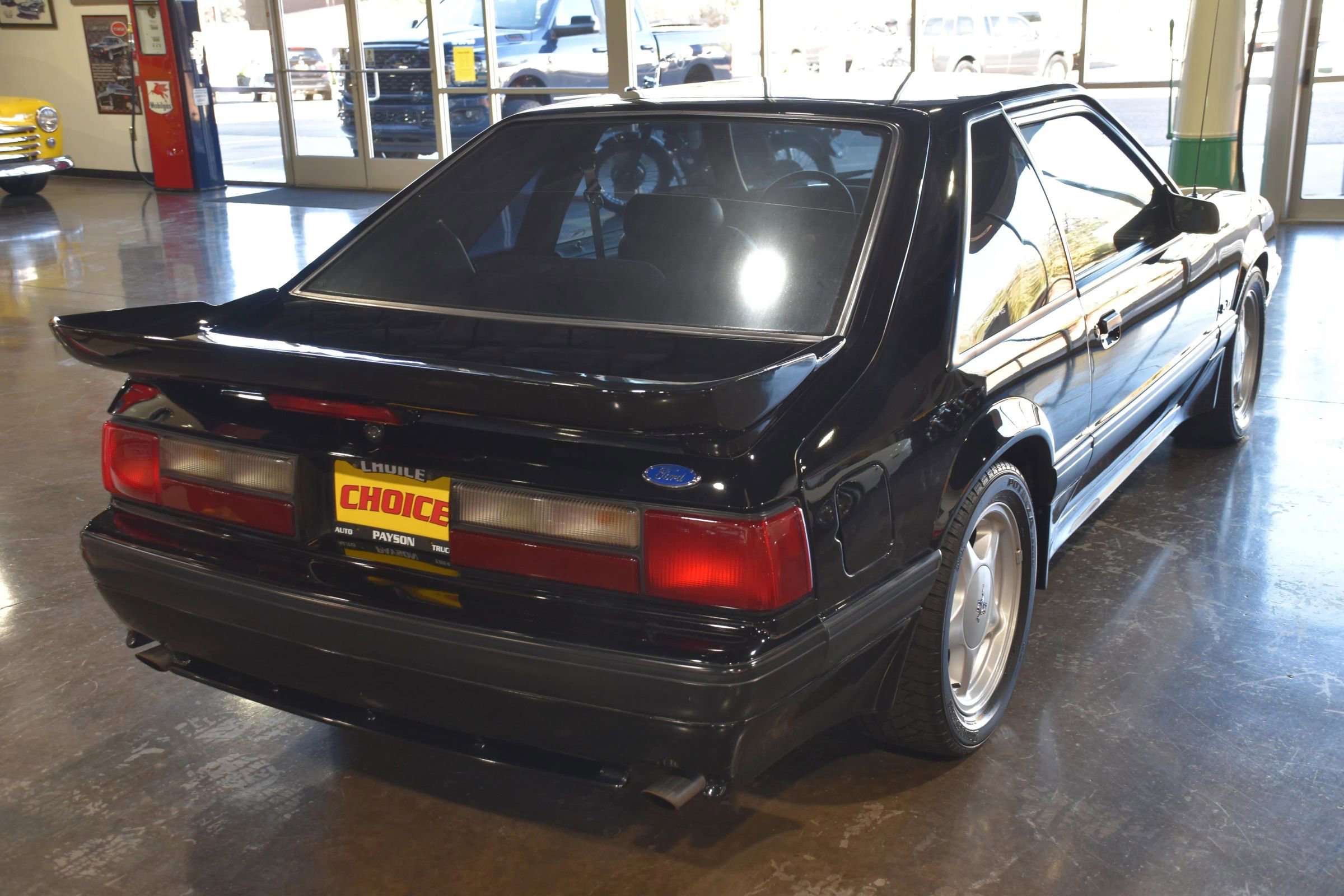 Used 1991 Ford Mustang LX RWD image 8