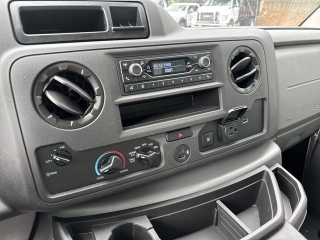 New 2027 Ford E-350 and Econoline 350 Super Duty w/ Power Equipment Group RWD image 24