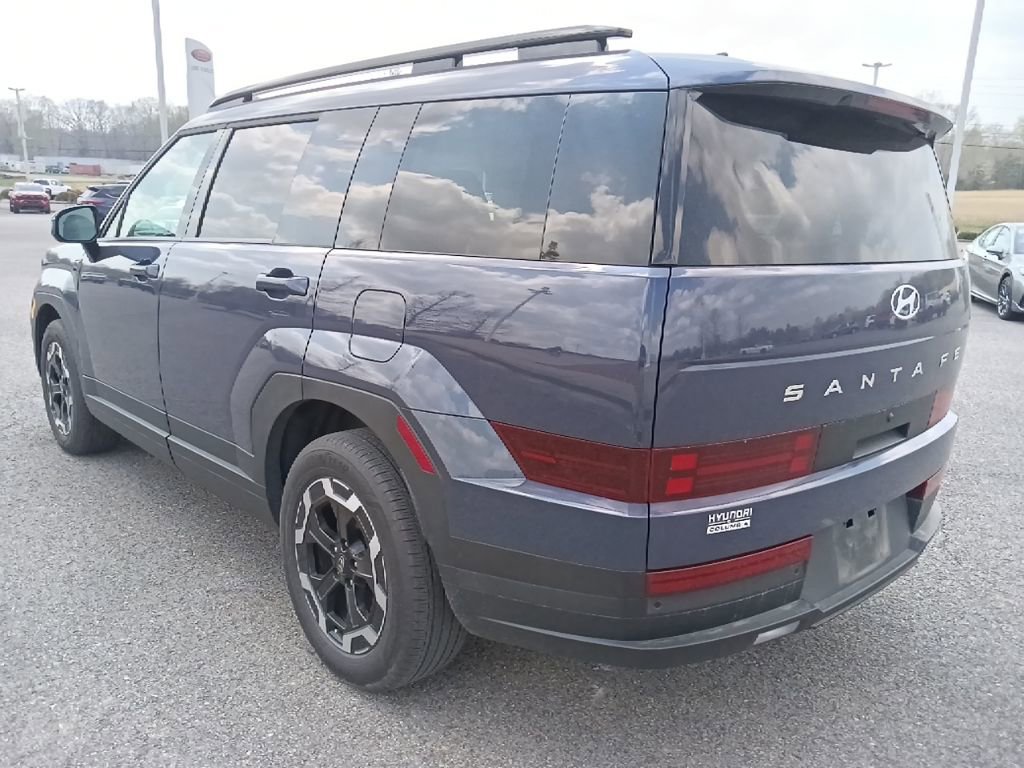 Used 2025 Hyundai Santa Fe SEL image 5