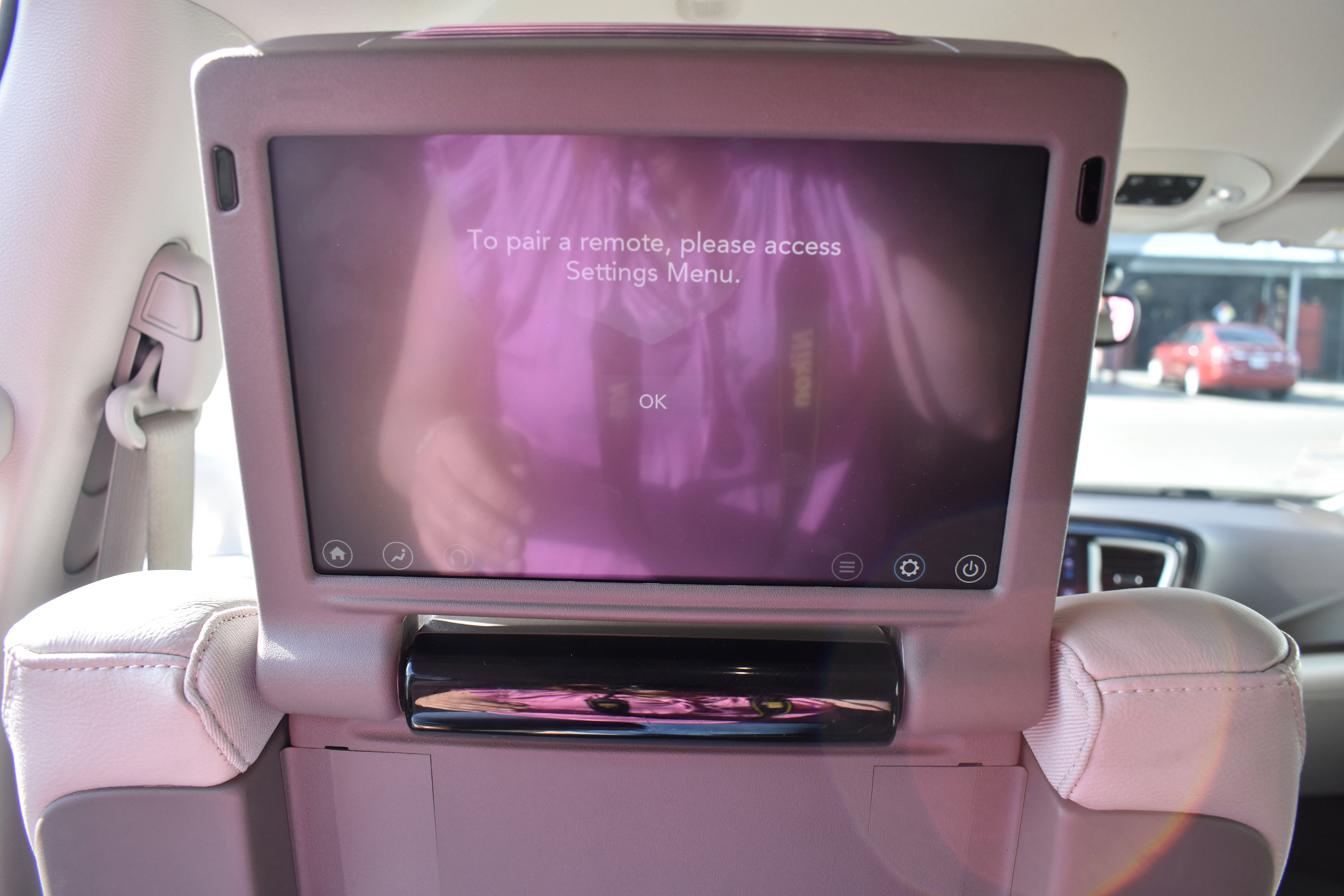 Used 2020 Chrysler Pacifica Touring-L Plus w/ Tire & Wheel Group image 31