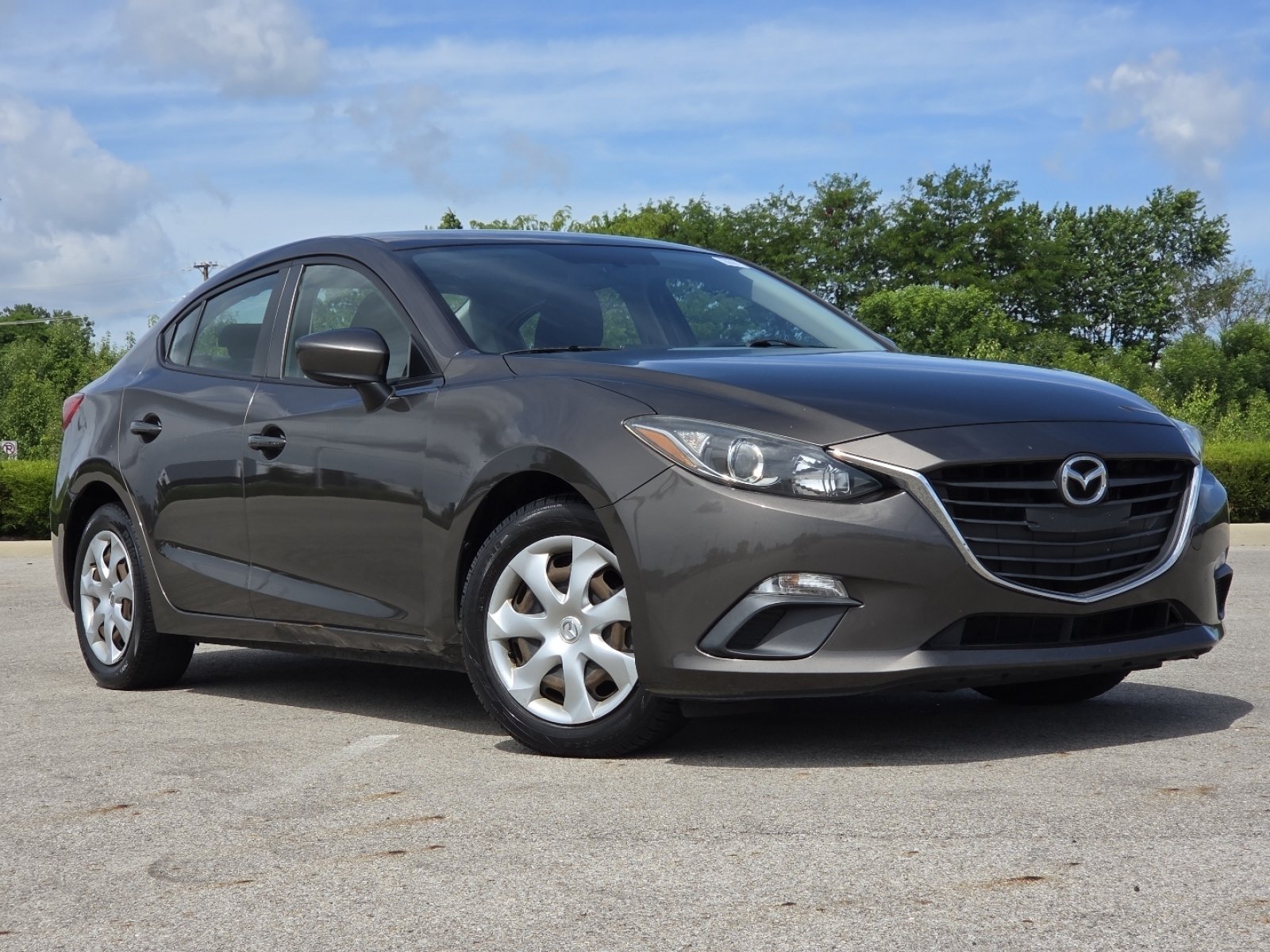 Used 2015 MAZDA MAZDA3 i Sport FWD image 2