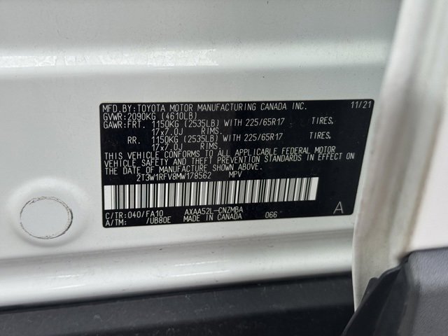 Used 2021 Toyota RAV4 XLE image 19