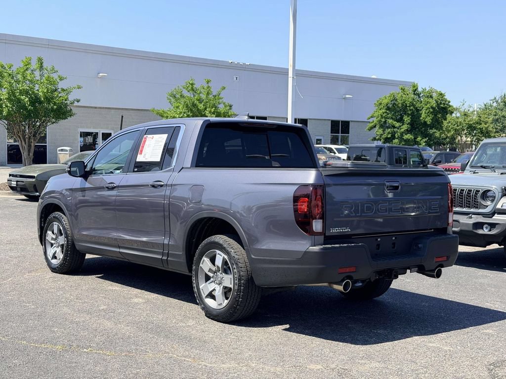 Used 2025 Honda Ridgeline RTL image 4
