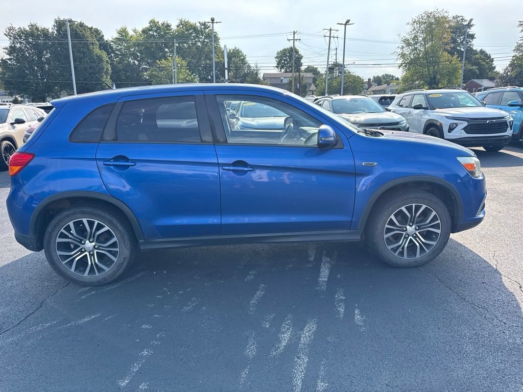 Used 2016 Mitsubishi Outlander Sport ES AWD/4WD image 4