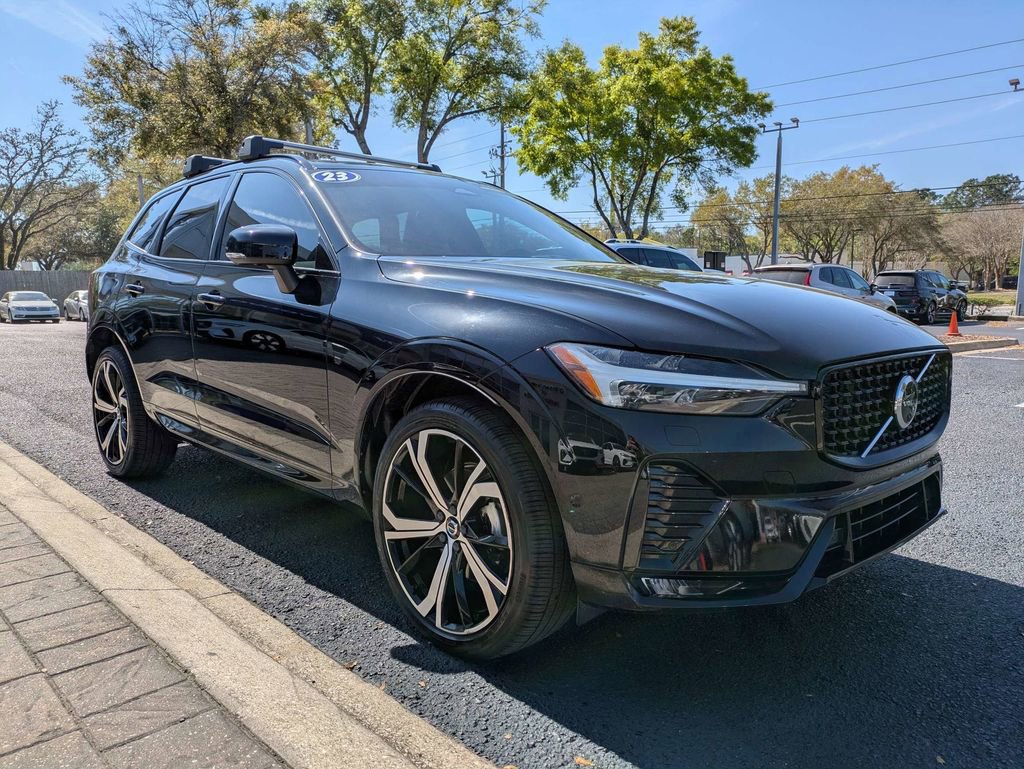 Used 2023 Volvo XC60 B5 Ultimate w/ Climate Package image 8