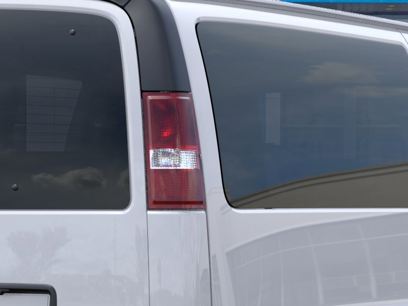 New 2026 Chevrolet Express 3500 LS RWD image 11