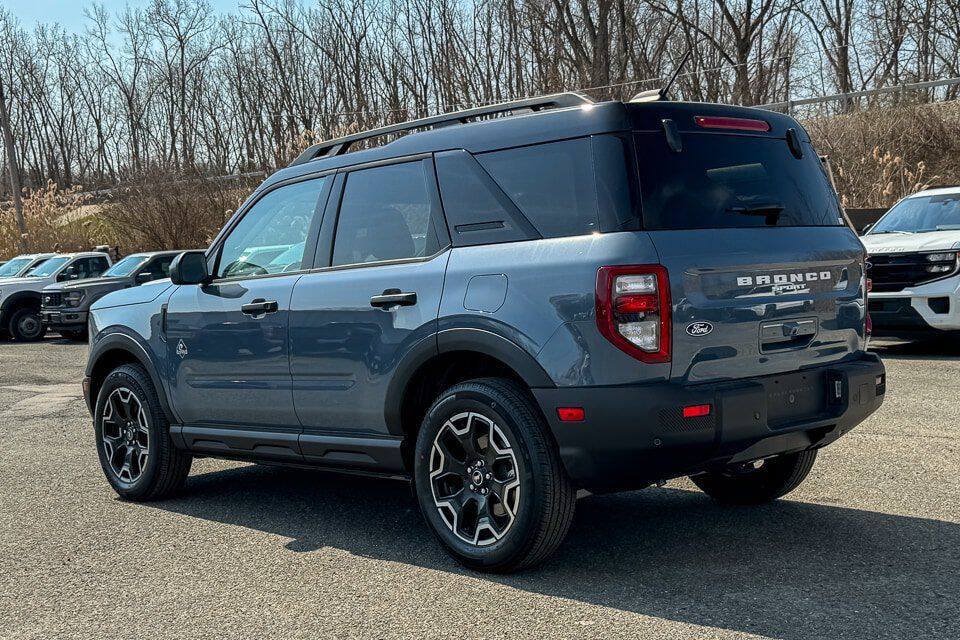 New 2026 Ford Bronco Sport Outer Banks AWD/4WD image 5