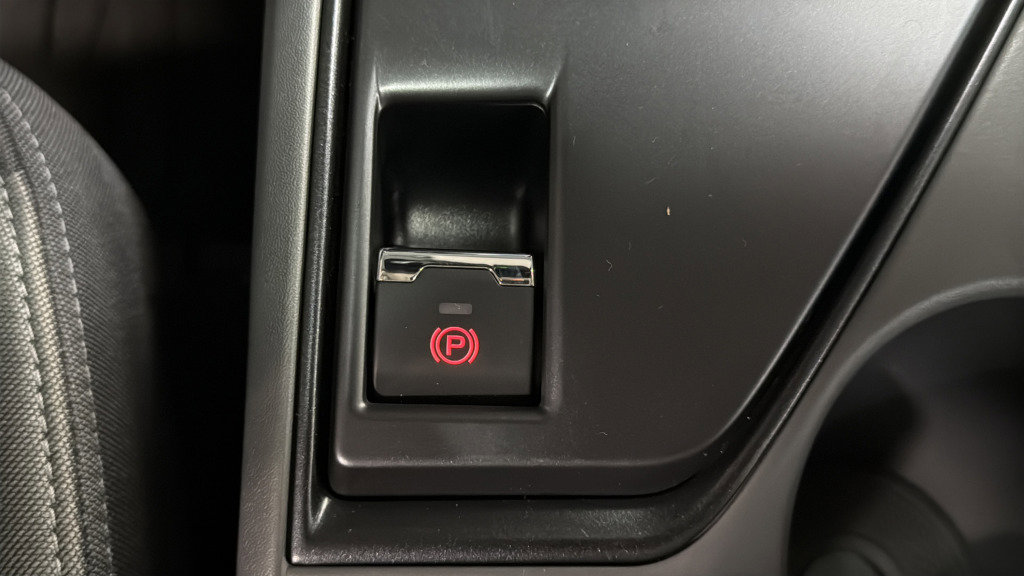 Certified 2026 Subaru Crosstrek 2.0i Premium image 34