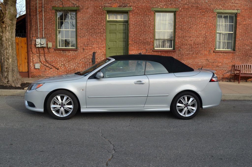 Used 2008 Saab 9-3 Aero w/ Touring Package FWD image 6