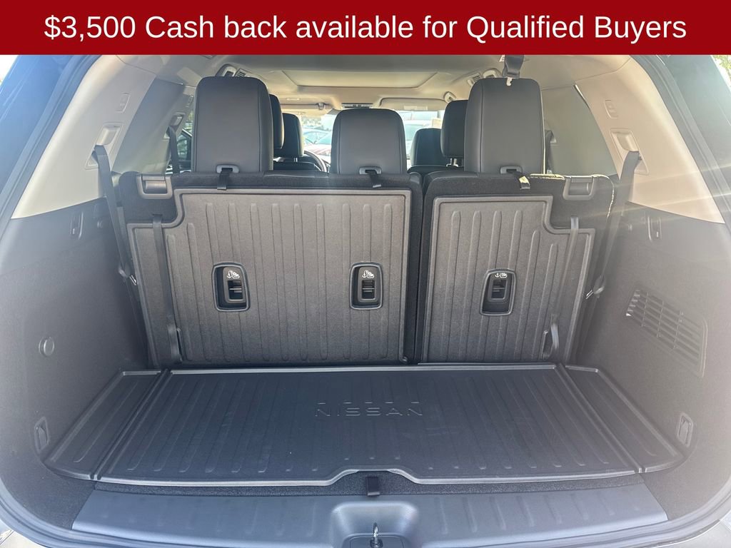 New 2026 Nissan Pathfinder Platinum image 21