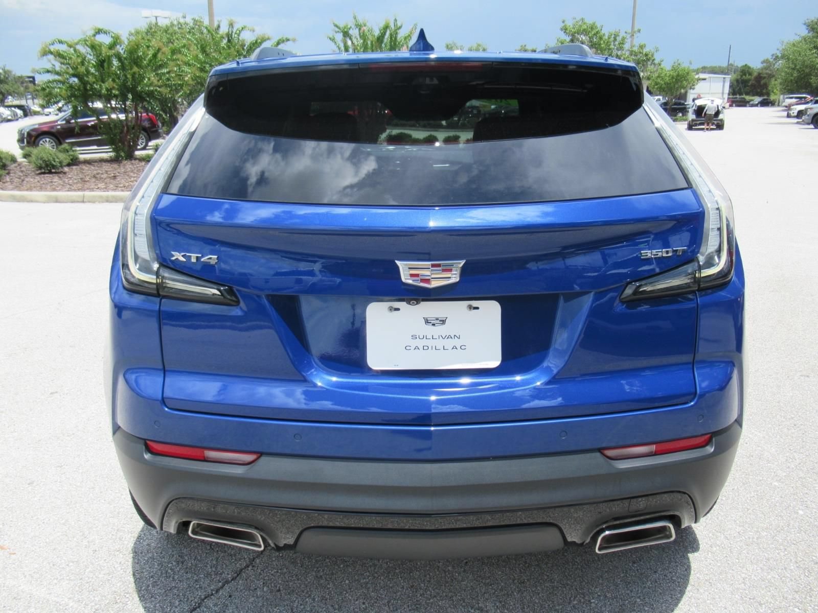 Used 2022 Cadillac XT4 Sport w/ Comfort Package FWD image 6