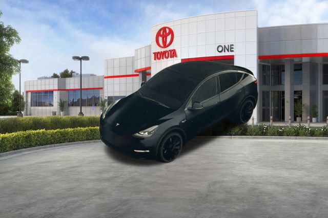 Used 2022 Tesla Model Y Performance AWD/4WD image 30