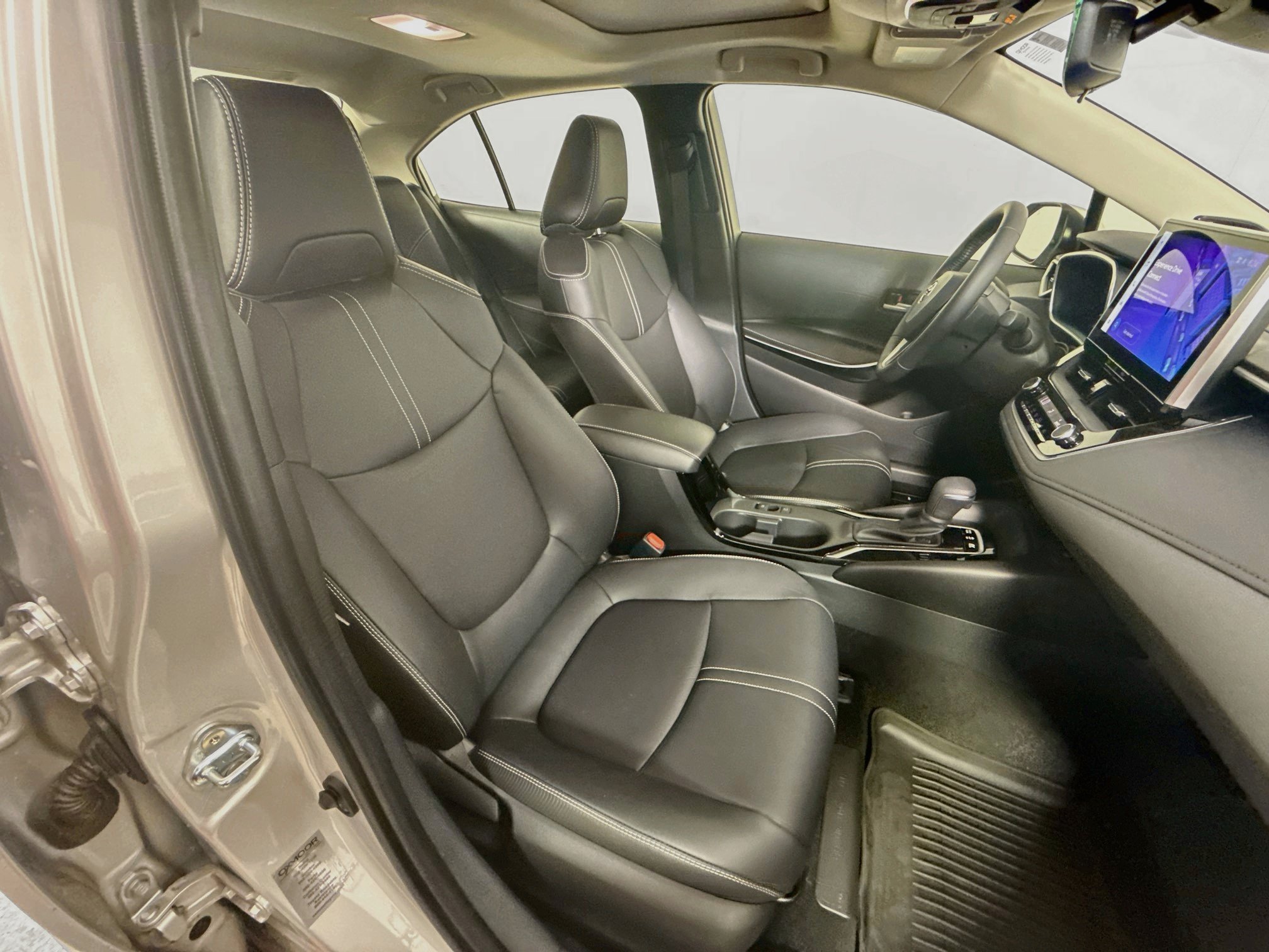 New 2026 Toyota Corolla XLE FWD image 27