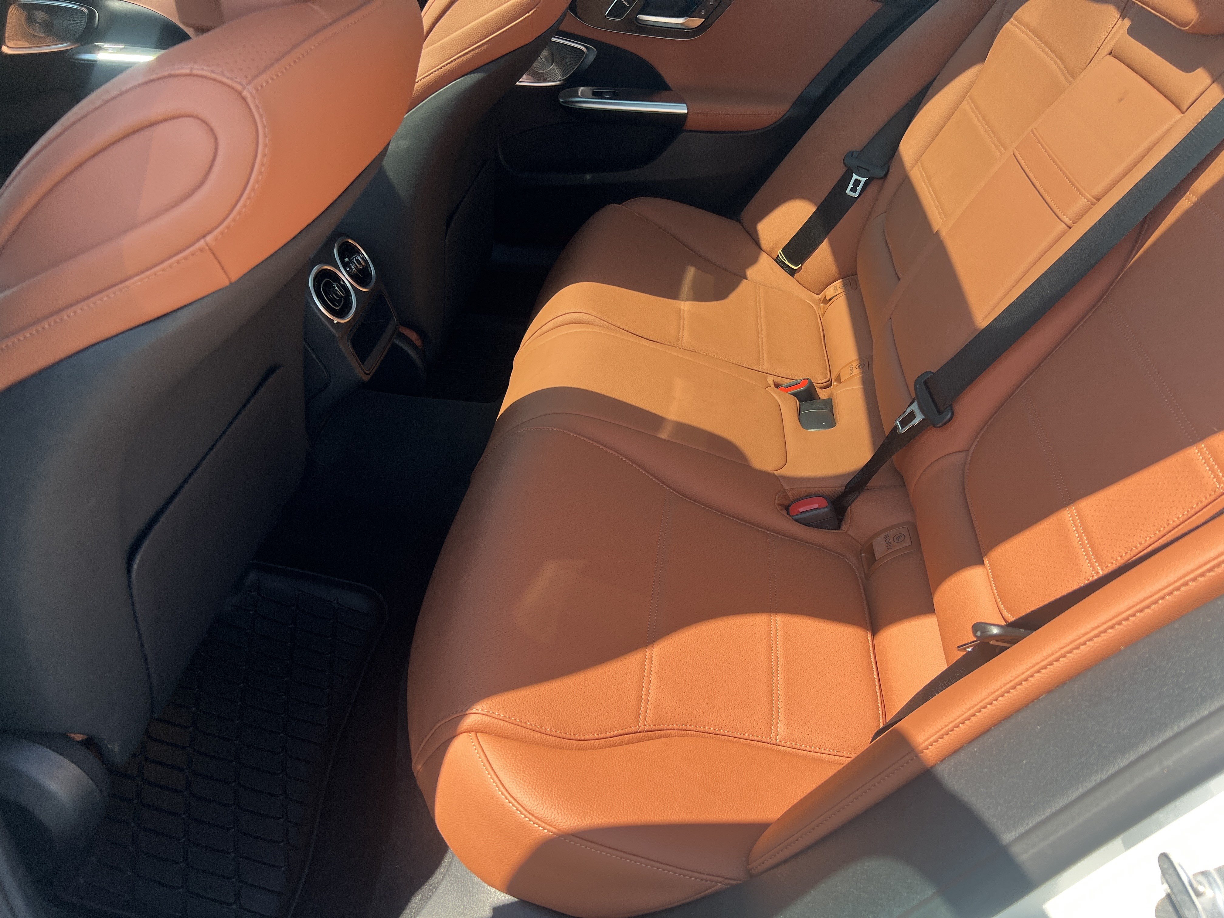 Certified 2026 Mercedes-Benz C 300 4MATIC Sedan image 33