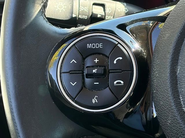 Used 2022 Kia Soul X-Line image 20