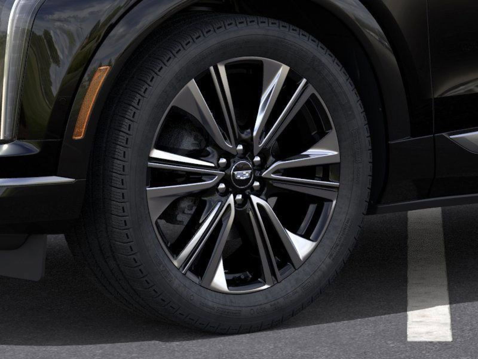 New 2026 Cadillac Optiq Luxury 2 w/ LPO, Floor Liner Package AWD/4WD image 9