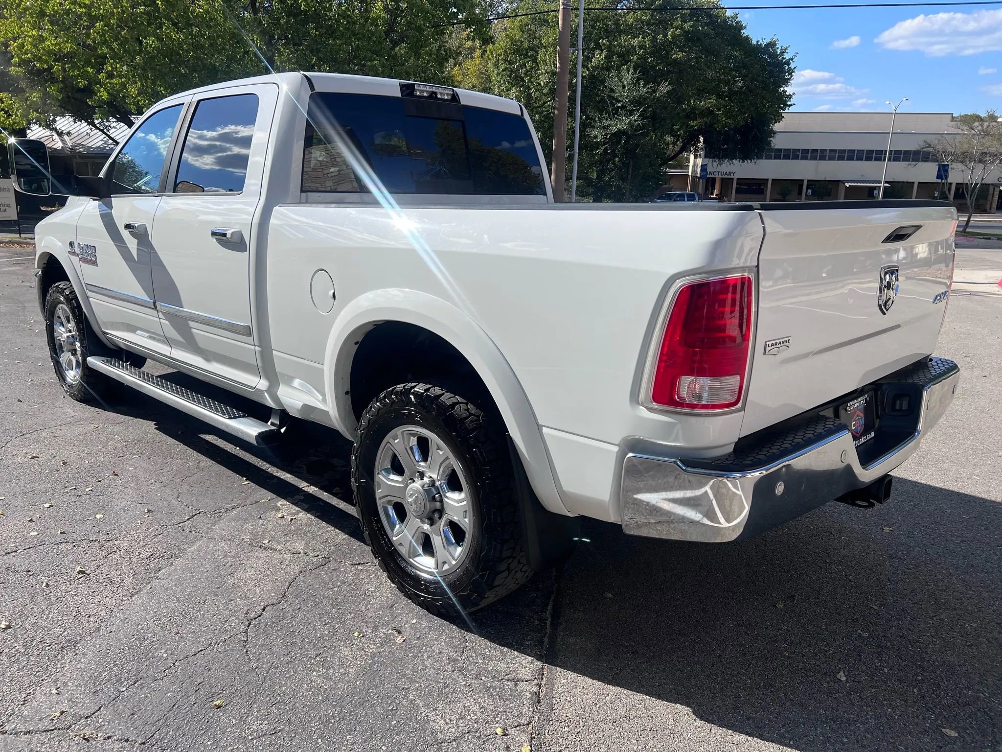 Used 2017 RAM 2500 Laramie w/ Convenience Group image 7