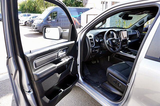 Used 2025 RAM 1500 Big Horn AWD/4WD image 39