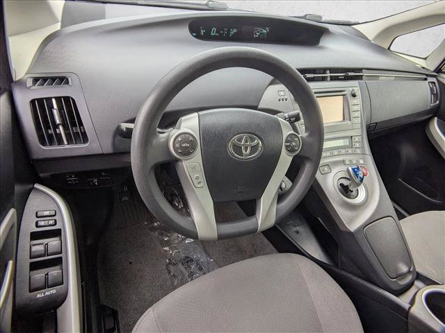 Used 2015 Toyota Prius Three w/ Solar Roof Package FWD image 10