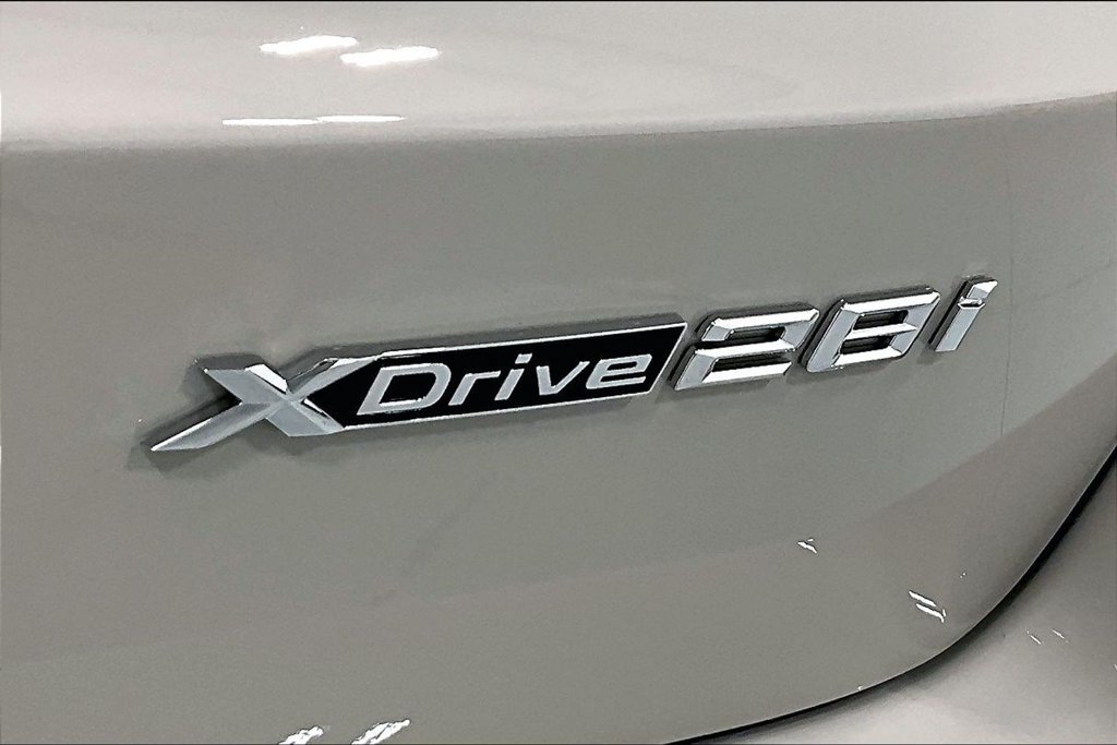 New 2027 BMW X1 xDrive28i AWD/4WD image 31