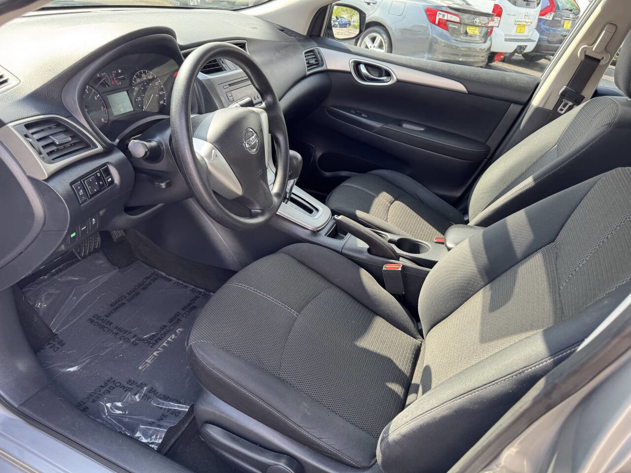 Used 2014 Nissan Sentra S image 26