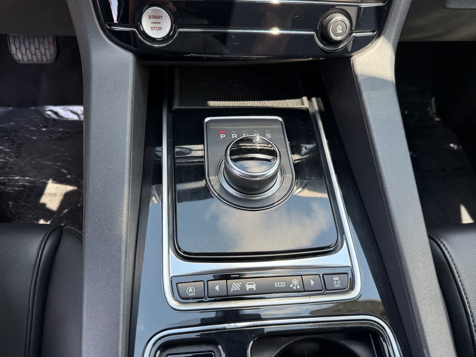 Used 2020 Jaguar F-PACE Premium AWD/4WD image 21