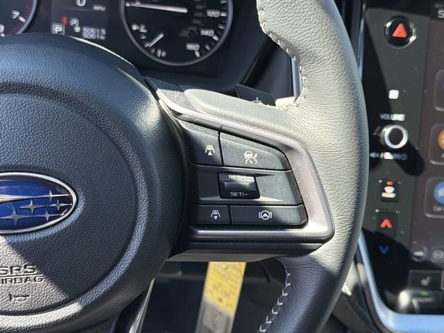 Used 2025 Subaru Outback Premium image 27
