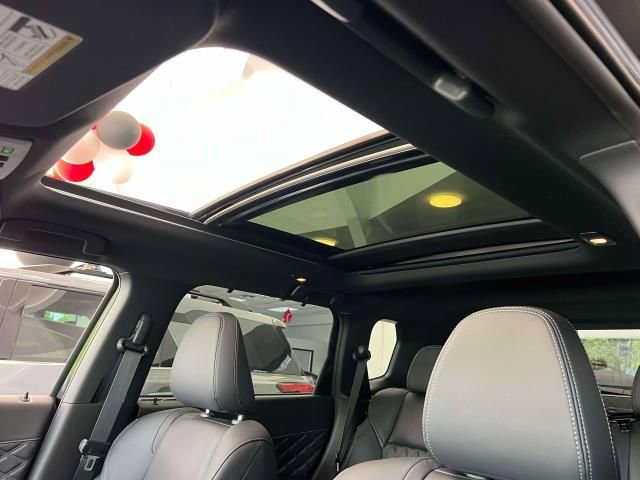 New 2026 Nissan Rogue Platinum AWD/4WD image 17