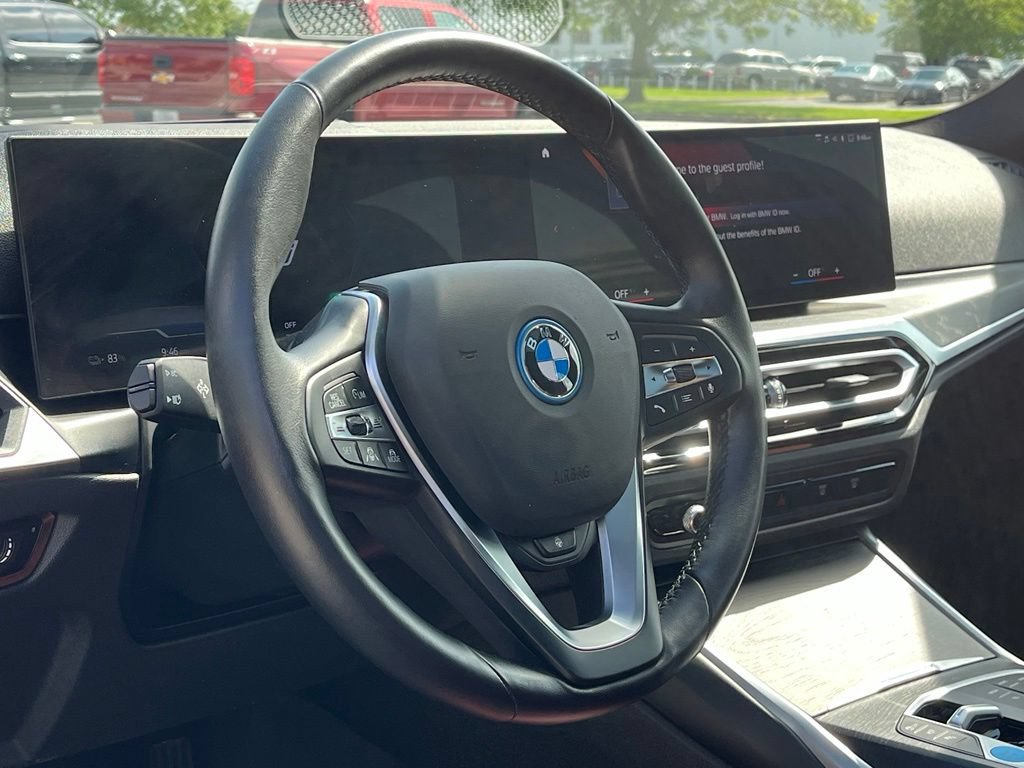 Certified 2023 BMW i4 eDrive35 RWD image 17