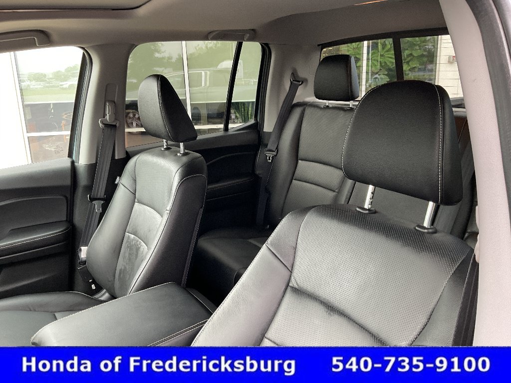 Certified 2025 Honda Ridgeline RTL image 26