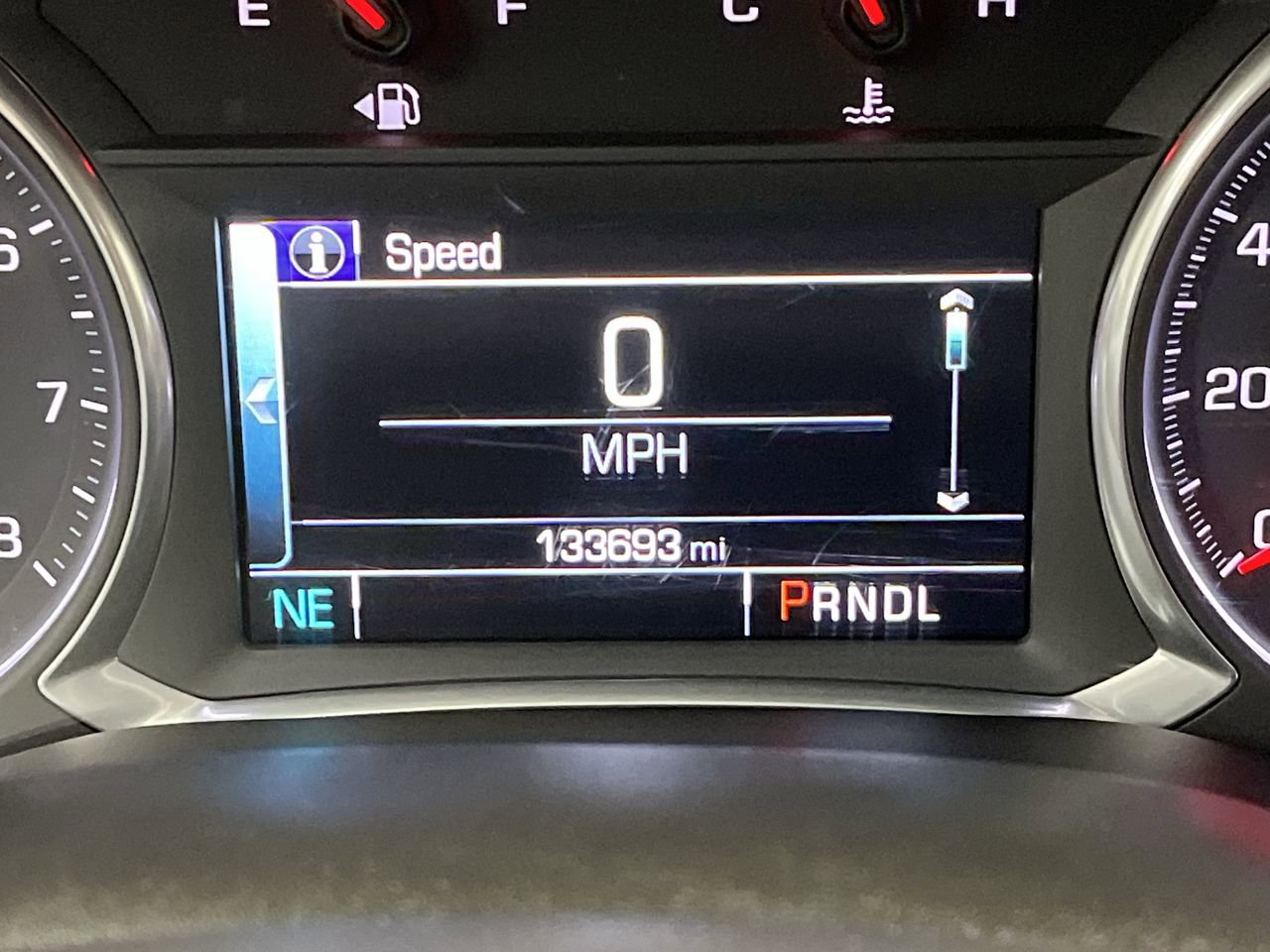 Used 2017 GMC Acadia SLE w/ Driver Alert Package I AWD/4WD image 14