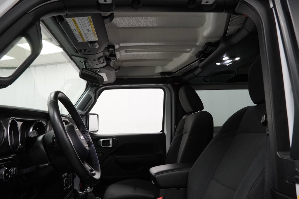 Used 2022 Jeep Wrangler Sport AWD/4WD image 21