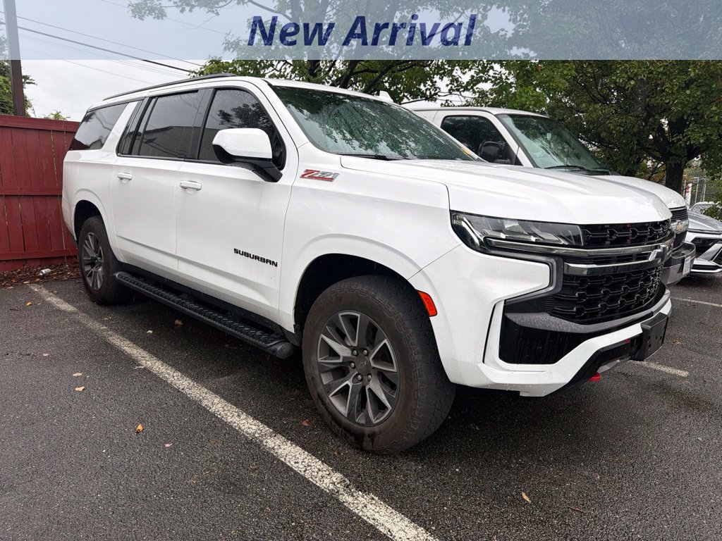 Used 2021 Chevrolet Suburban Z71 AWD/4WD image 2