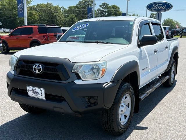 Used 2014 Toyota Tacoma PreRunner w/ Convenience Package